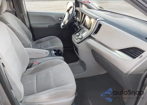 2015 Toyota Sienna Le из США, поврежденный, VIN 5TDKK3DC5FS563835